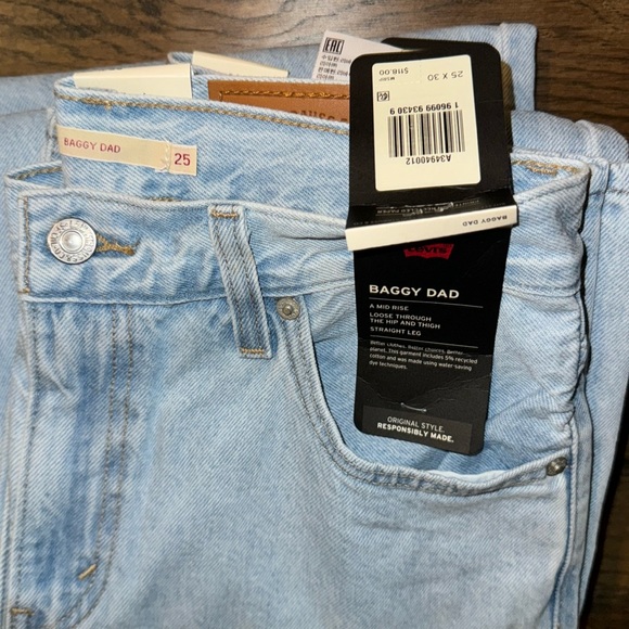 Levi's® Premium Baggy Dad Jean Light Indigo Stonewash - Blue - Picture 9 of 12
